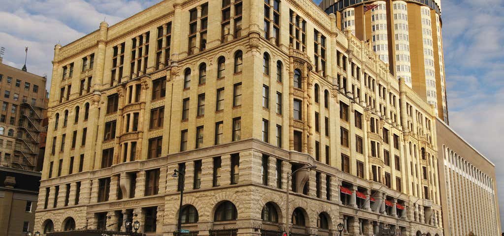 Photo of The Pfister Hotel