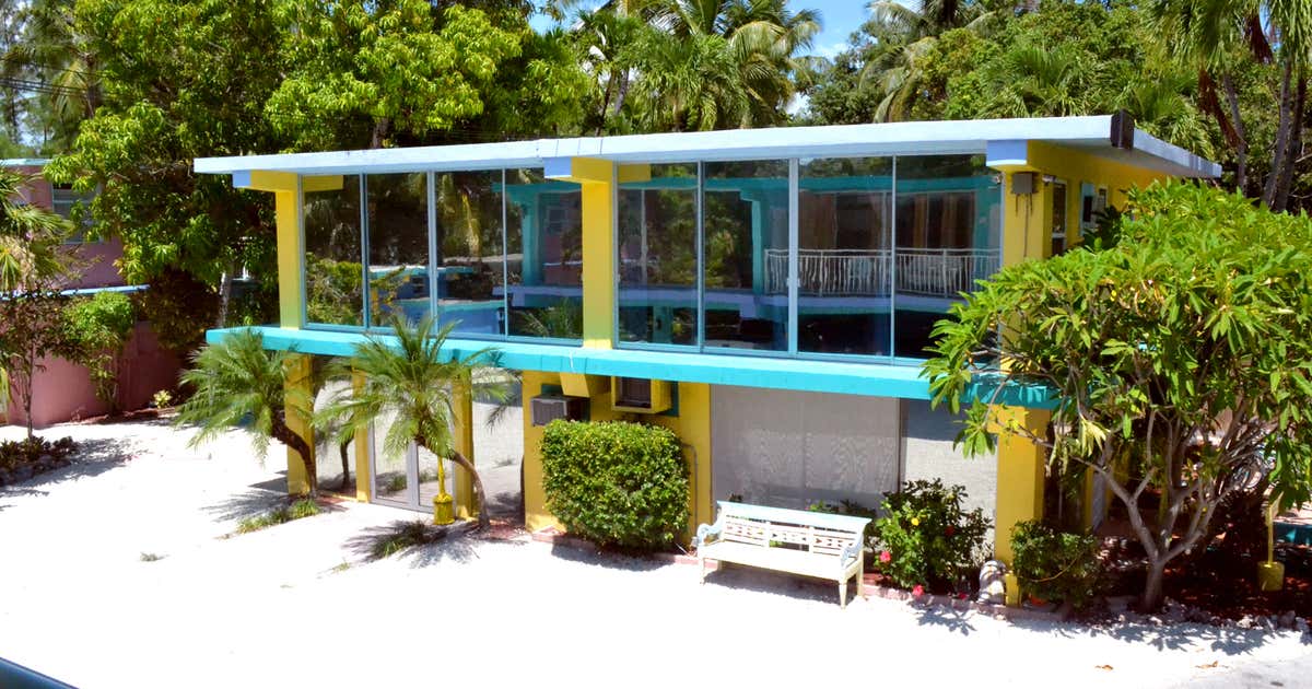 La Jolla Resort, Islamorada, Village of Islands Roadtrippers