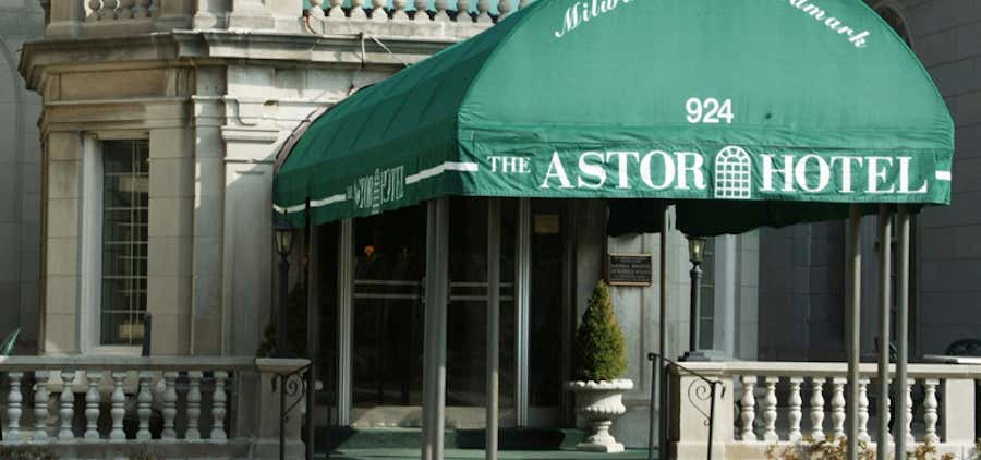 Photo of Astor Hotel