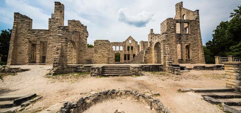 Photo of Abandoned Castle - Ha Ha Tonka