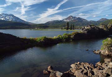 Photo of Sparks Lake Trail