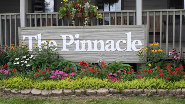 Pinnacle Inn Beech Mountain Nc Roadtrippers
