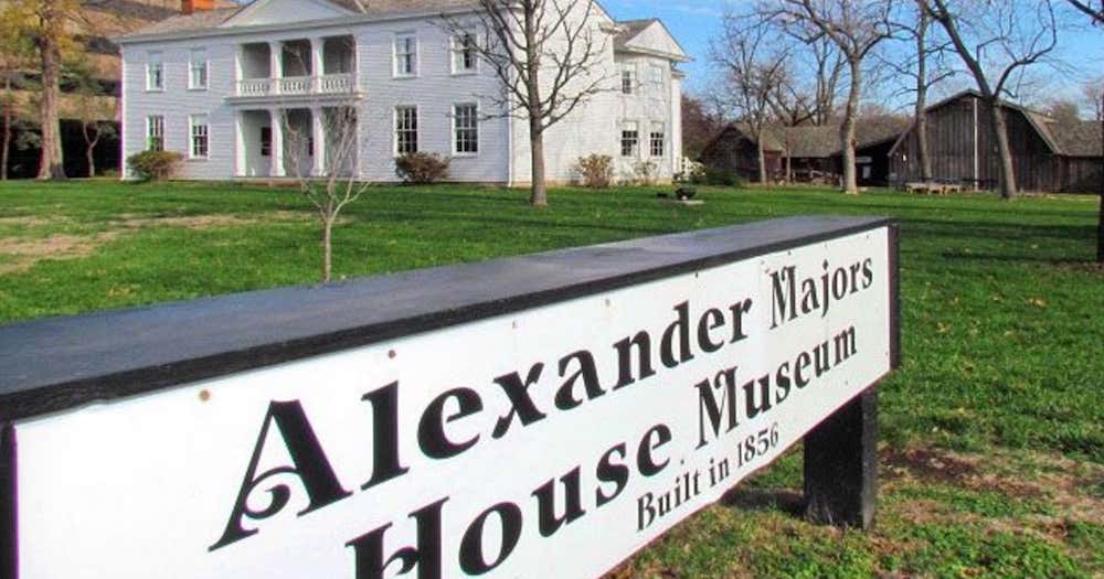 The Alexander Majors House & Barn, Kansas City Roadtrippers