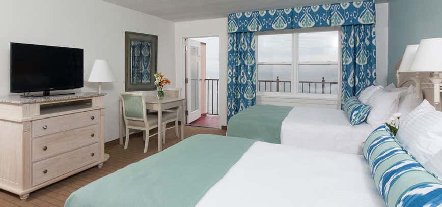 Photo of Ocean Manor Hotel