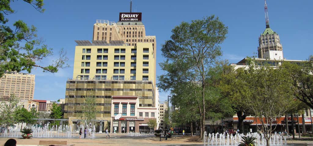 Photo of Drury Plaza Hotel San Antonio Riverwalk