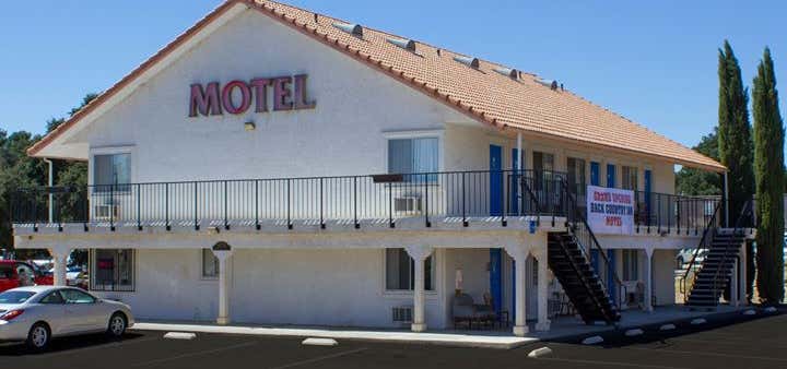 Photo of Back Country Inn Motel