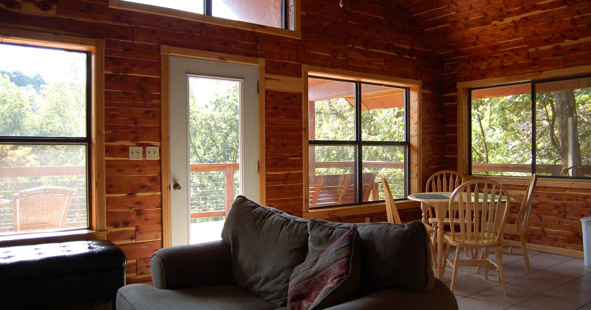 Missouri Treehouse Cabins, Dora | Roadtrippers