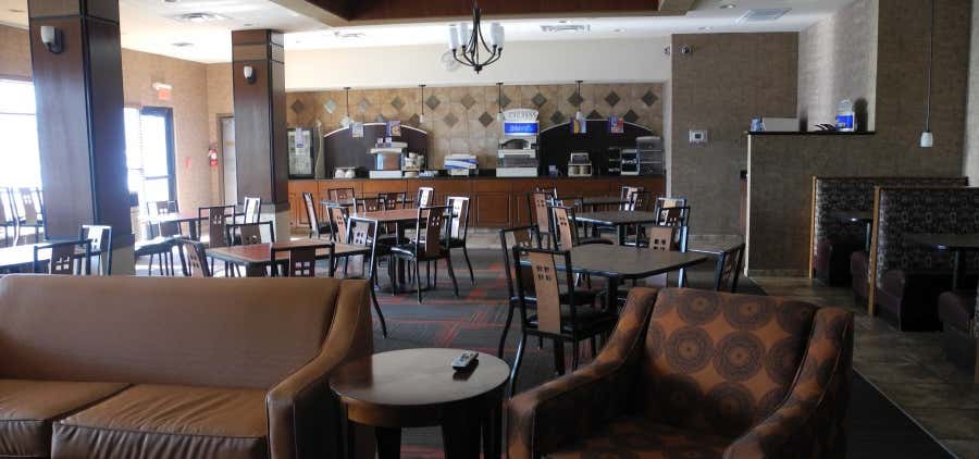 Photo of Holiday Inn Express & Suites Pueblo North, an IHG Hotel