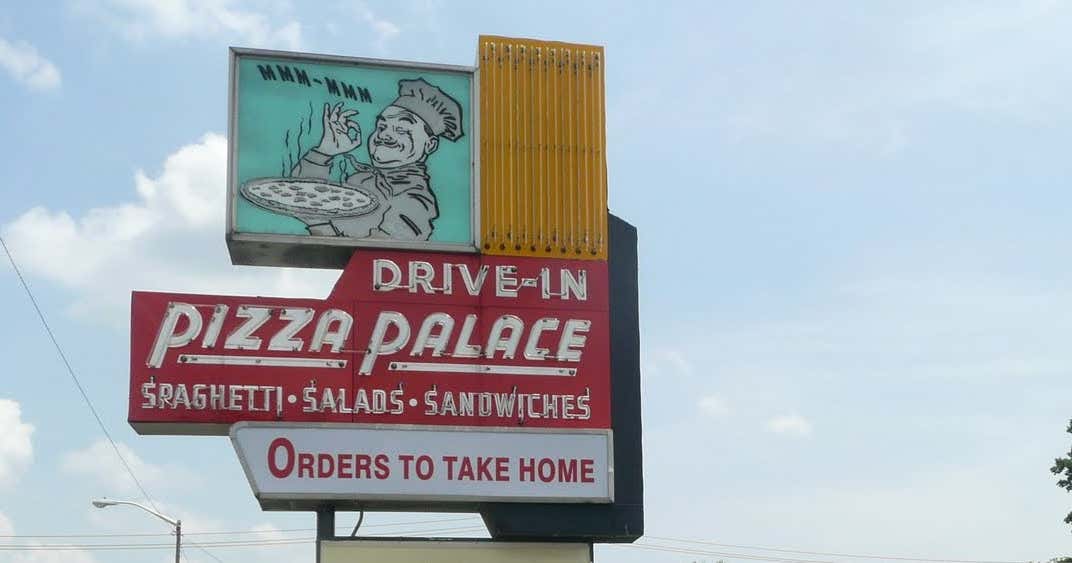 Pizza Palace, Knoxville Roadtrippers