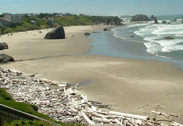 Photo of Coquille Point