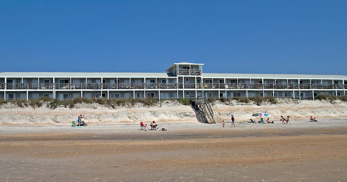 Sea Vista Motel, Topsail Beach Roadtrippers