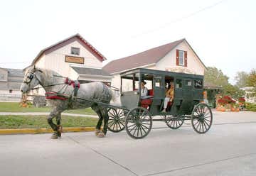 Photo of Amish Community