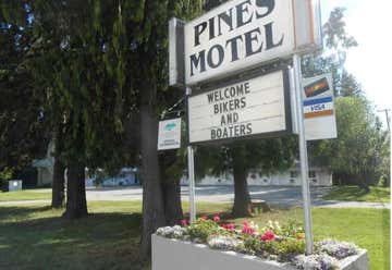 Photo of Pines Motel