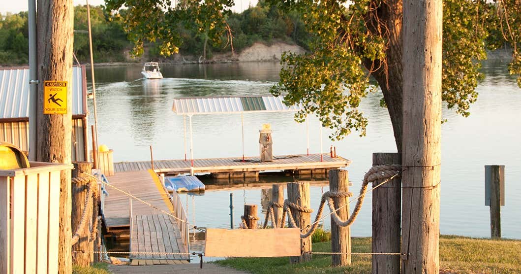 Patterson Harbor, Republican City Roadtrippers