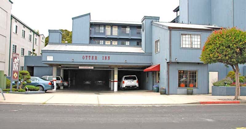 Otter Inn, Monterey | Roadtrippers