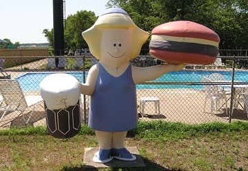 Photo of A&W Root Beer Stand Family