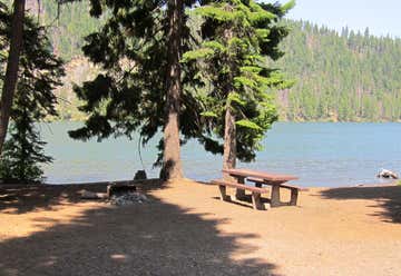 Photo of Suttle Lake Shore Trail
