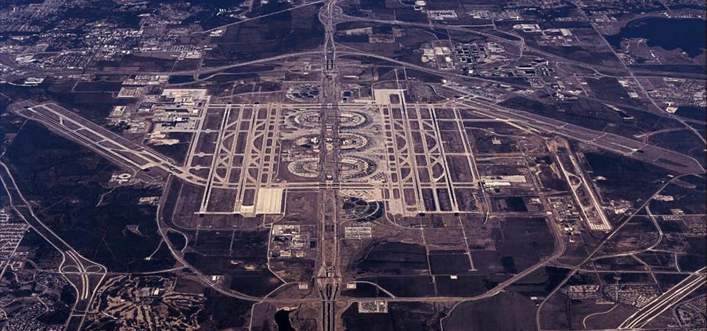 Photo of Dallas International Airport