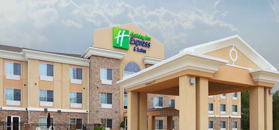 Photo of Holiday Inn Express & Suites Carthage, an IHG Hotel