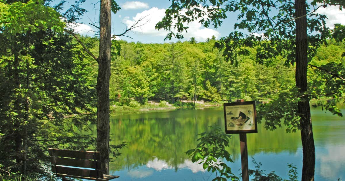 Half Moon Pond State Park, Fair Haven Roadtrippers