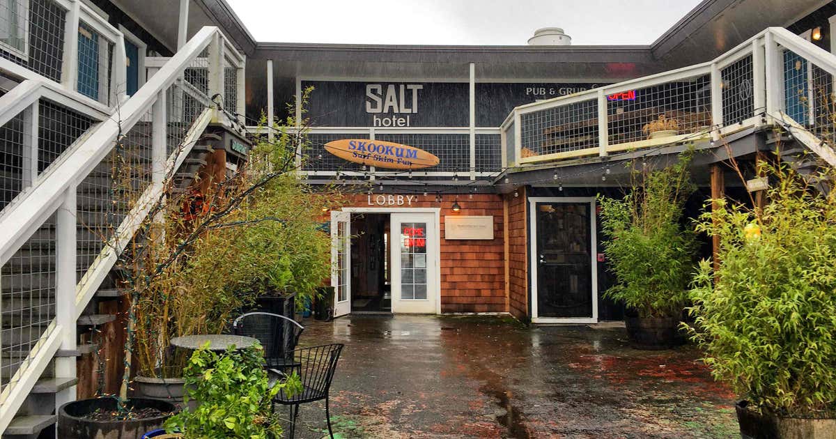 Salt Hotel, Ilwaco Roadtrippers