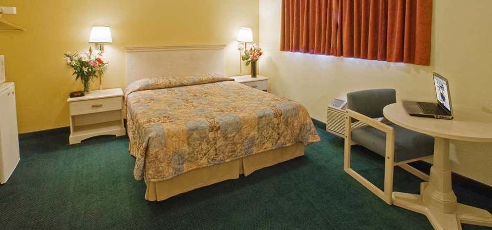 Photo of Americas Best Value Inn & Suites Williamstown