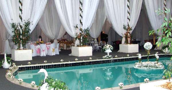 Hartland Mansion & Wedding Chapel, Las Vegas Roadtrippers