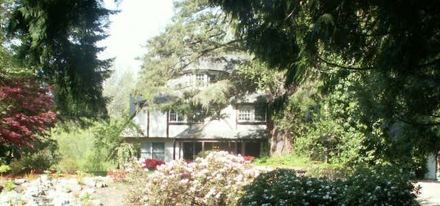 Photo of Cottage Creek Inn