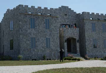 Photo of Clayshire Castle