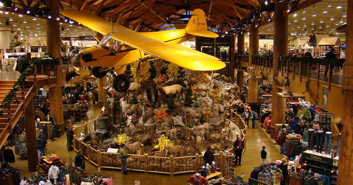 Cabelas Lacy Washington, Lacey Roadtrippers
