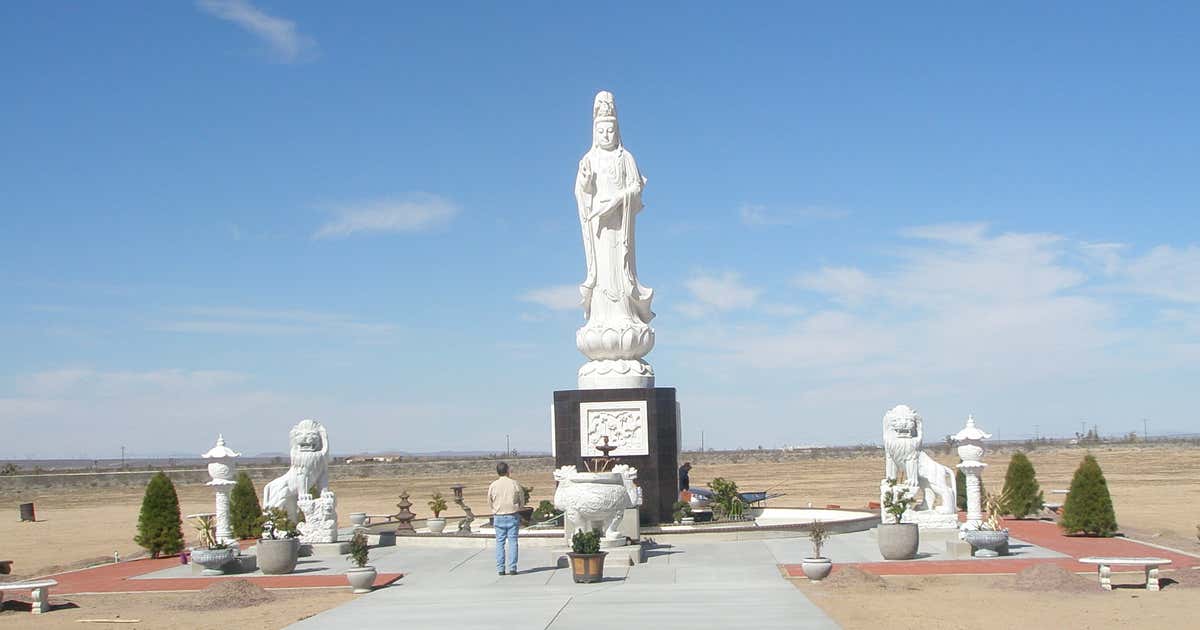 Buddhist Meditation Center, Adelanto Roadtrippers
