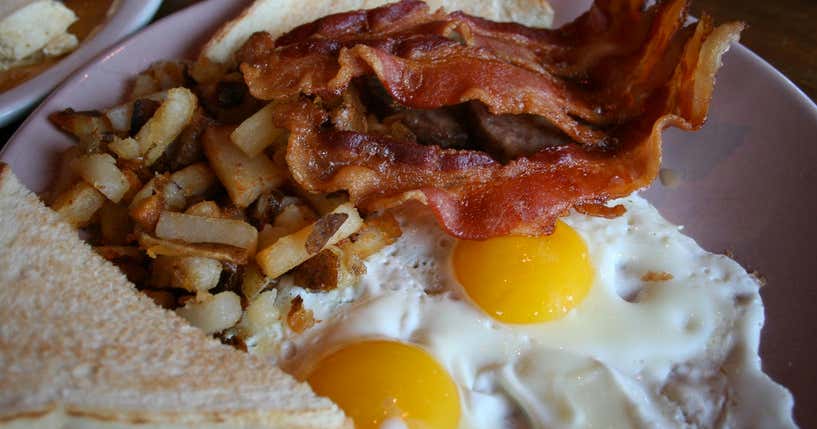 Hayfield Family Restaurant, Winchester Roadtrippers