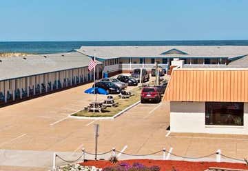 Photo of Dolphin Oceanfront Motel