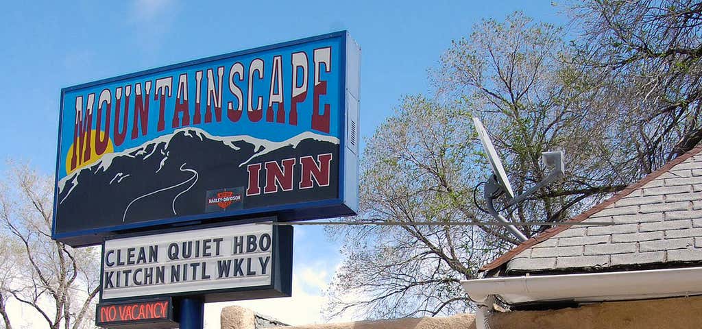 Photo of Mountainscape Hotel