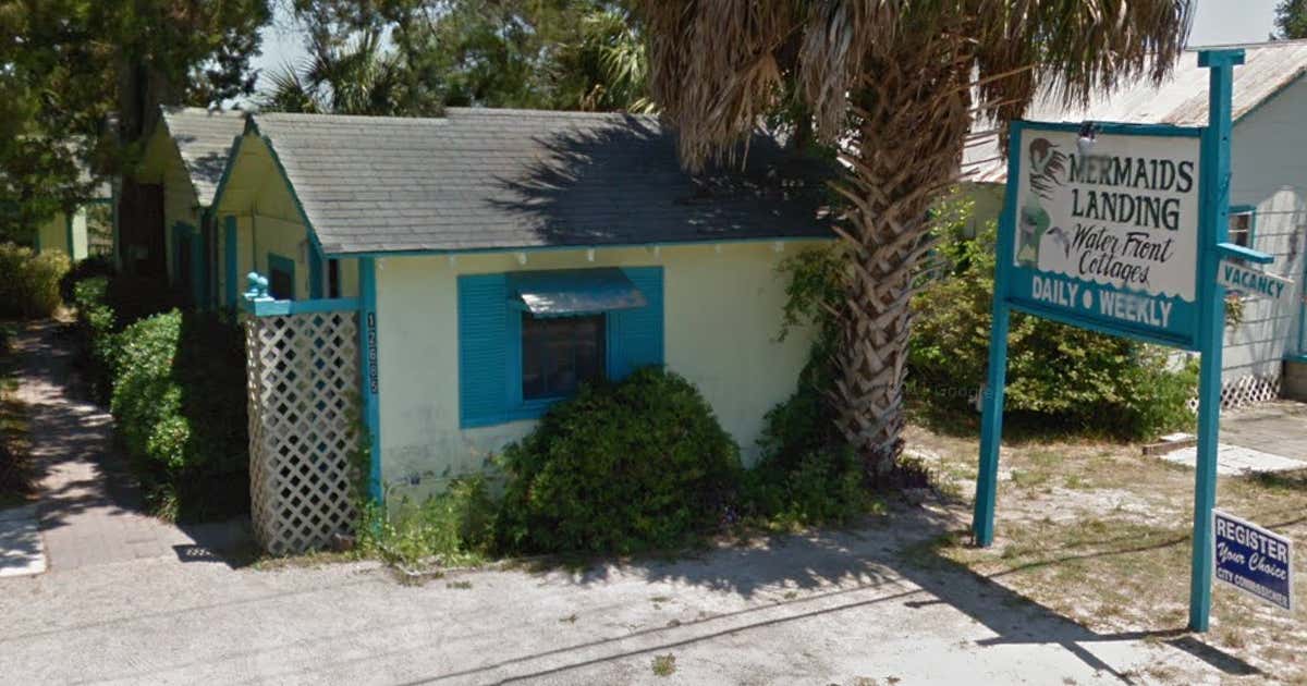 Mermaid's Landing Cottages, Cedar Key Roadtrippers