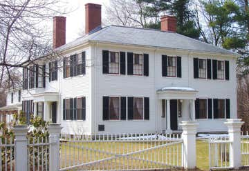 Photo of Ralph Waldo Emerson House