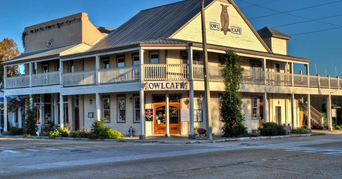 The Owl Cafe, Apalachicola Roadtrippers