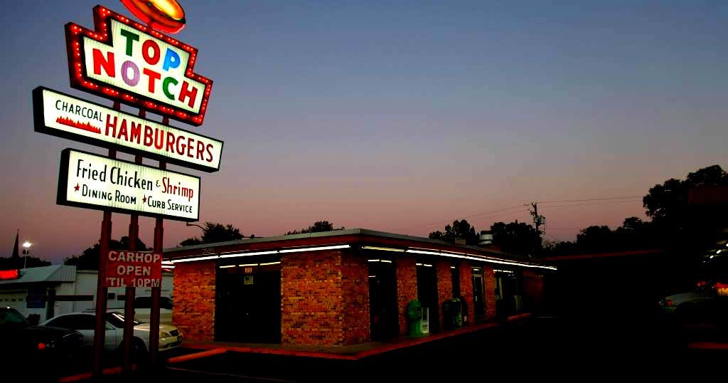 Top Notch Hamburgers, Austin Roadtrippers