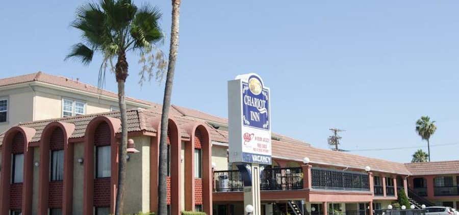 Photo of Chariot Inn