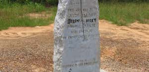 Bonnie & Clyde Ambush/Death Site Memorial
