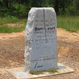 Bonnie & Clyde Ambush/Death Site Memorial