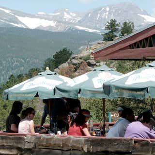 Sundance Café & Lodge