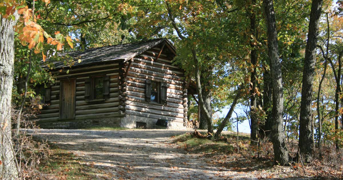 Camping at Nathan Bedford Forrest State Park, Eva Roadtrippers