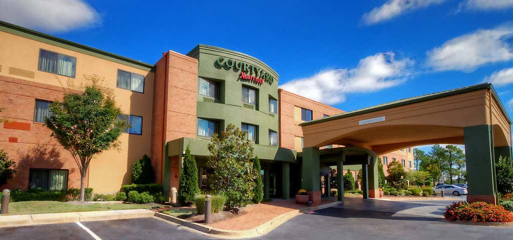 Photo of Courtyard by Marriott Memphis Southaven