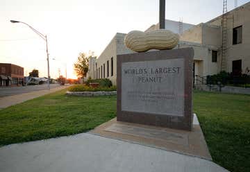 Photo of World's Largest Peanut
