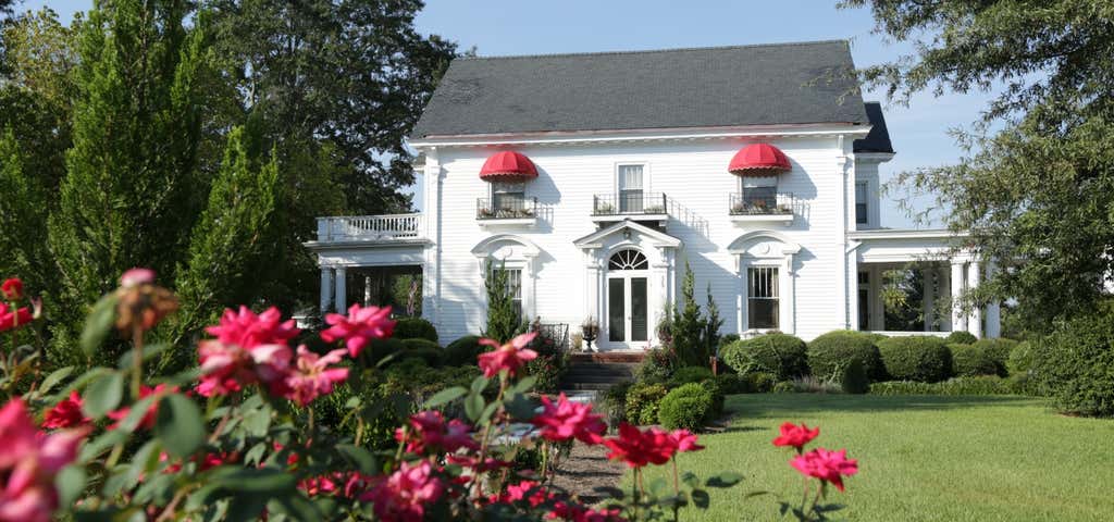 Photo of Simply Divine Bed and Breakfast