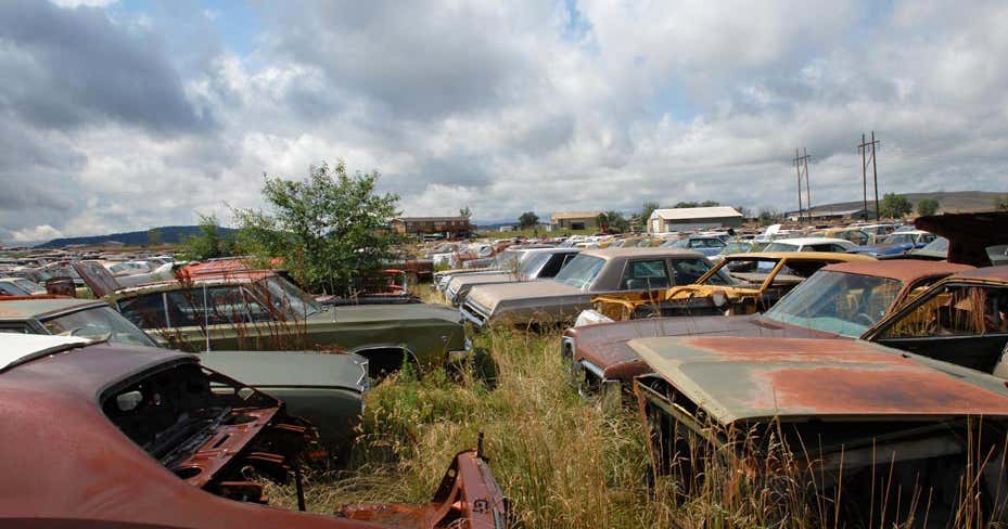 Moores Auto Salvage, Rapid City | Roadtrippers