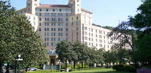 Arlington Resort Hotel & Spa
