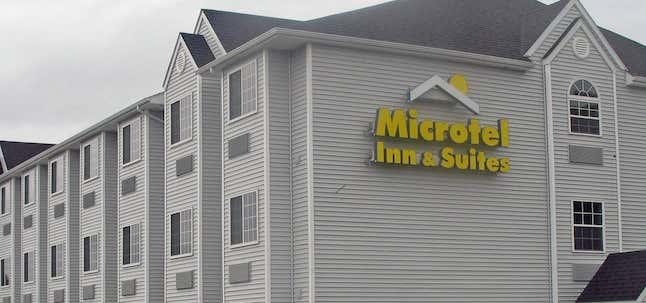 Photo of Microtel Inn & Suites By Wyndham Murfreesboro