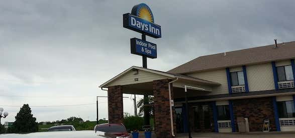 Photo of Days Inn by Wyndham Salina I-70
